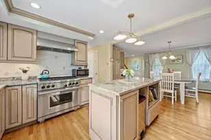 35 Raymond Rd, Plymouth, MA 02360 - Photo 4