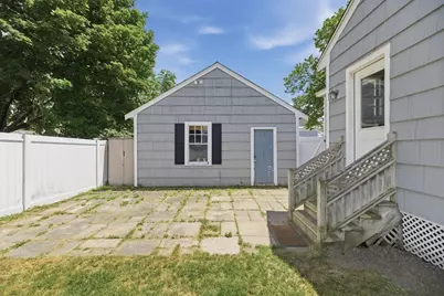 5 Vine St, Amesbury, MA 01913 - Photo 26
