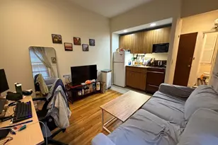 11 S Russell St, Boston, MA 02114 - Photo 4