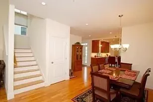 17 Courtyard Pl, Lexington, MA 02420 - Photo 8