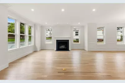 47 Maplewood #47, Watertown, MA 02472 - Photo 8