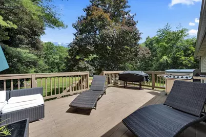 27 Hillside Dr, Sturbridge, MA 01566 - Photo 22