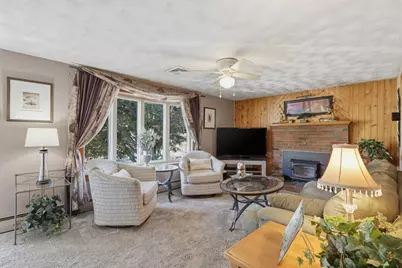 12 Edgewood Drive, Milford, MA 01757 - Photo 6
