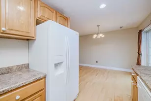 16 Clifton St, Taunton, MA 02780 - Photo 30