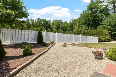106 Drew Blvd, Orange, MA 01364 - Photo 6