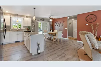 106 Drew Blvd, Orange, MA 01364 - Photo 16