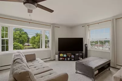 88 Jones  Street, Fall River, MA 02720 - Photo 4