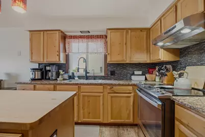 88 Jones  Street, Fall River, MA 02720 - Photo 12