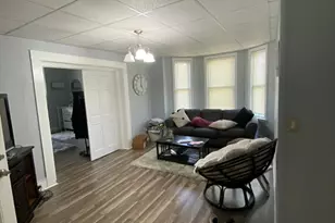 14 Washburn St, Boston, MA 02125 - Photo 4