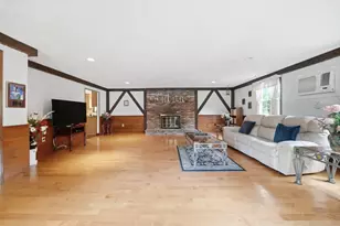 9 Sparhawk Dr, Burlington, MA 01803 - Photo 28