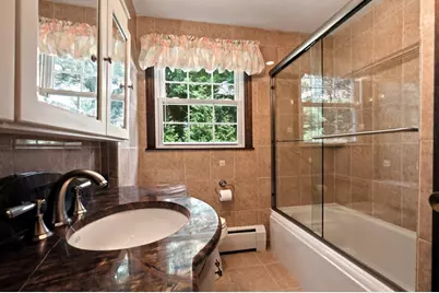 9 Sparhawk Dr, Burlington, MA 01803 - Photo 36