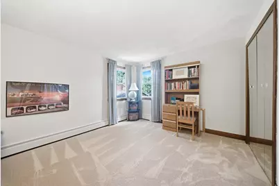 9 Sparhawk Dr, Burlington, MA 01803 - Photo 32