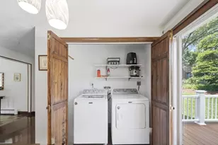 9 Sparhawk Dr, Burlington, MA 01803 - Photo 24