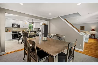 8 Robinwood Dr, Canton, MA 02021 - Photo 8