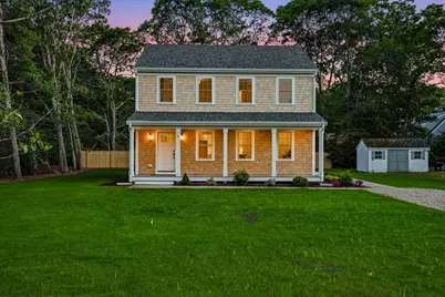 41 Avalon Dr, Falmouth, MA 02536 - Photo 1