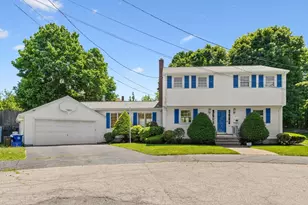 17 Duggan Ln, Milton, MA 02186 - Photo 1