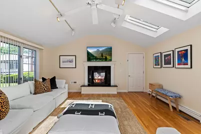 17 Duggan Ln, Milton, MA 02186 - Photo 6