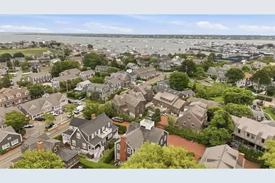 3 Dolphin Ct, Nantucket, MA 02554 - Photo 8