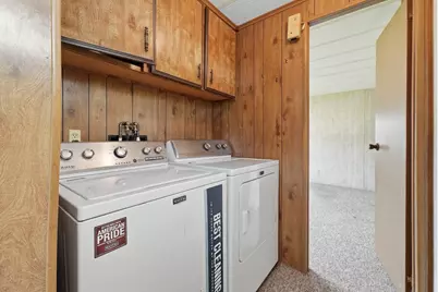21 Fourth Ave, Westfield, MA 01085 - Photo 20