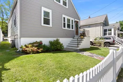 169 Grove St, Melrose, MA 02176 - Photo 32