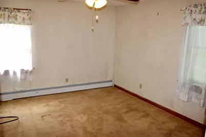 221 North St, Erving, MA 01344 - Photo 10