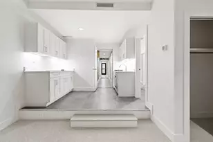 122 Marlborough St, Boston, MA 02116 - Photo 32