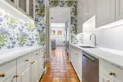 122 Marlborough Street, Boston, MA 02116 - Photo 4