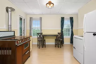60 Esther St, Worcester, MA 01607 - Photo 10