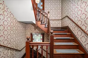 60 Esther St, Worcester, MA 01607 - Photo 2