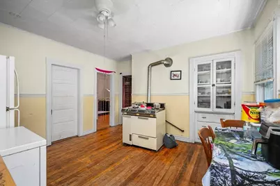 60 Esther St, Worcester, MA 01607 - Photo 6
