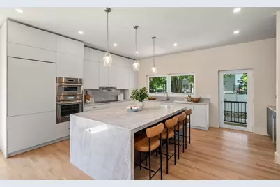 58 Bontempo Rd, Newton, MA 02459 - Photo 10