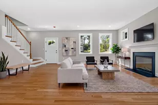62 High St, Stoneham, MA 02180 - Photo 2