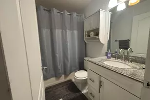 19 Wiget St, Boston, MA 02113 - Photo 6