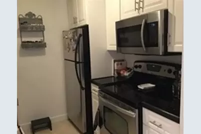 19 Wiget Street #503, Boston, MA 02113 - Photo 2