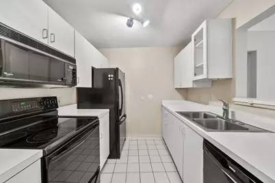 269 Cambridge Road #506, Woburn, MA 01801 - Photo 12