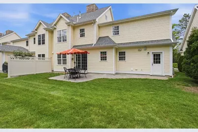 25 Buckingham Rd #25, Tewksbury, MA 01876 - Photo 2