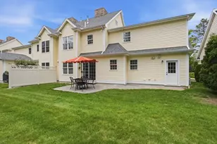 25 Buckingham Rd, Tewksbury, MA 01876 - Photo 2