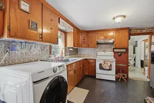 17 Buttonwood Pl, Lunenburg, MA 01462 - Photo 10