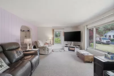 17 Buttonwood Place, Lunenburg, MA 01462 - Photo 4