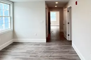 131 Cambridge St, Burlington, MA 01803 - Photo 18