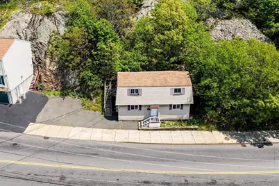 9-11 Dungeon Ave, Lynn, MA 01905 - Photo 6