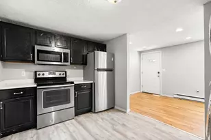 9-11 Dungeon Ave, Lynn, MA 01905 - Photo 8