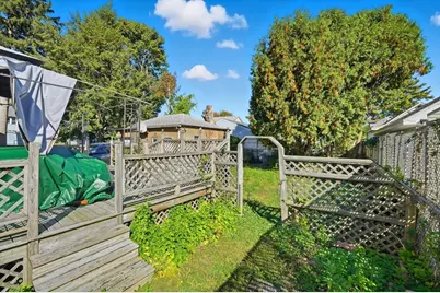 42 Ferry St, Chicopee, MA 01013 - Photo 36