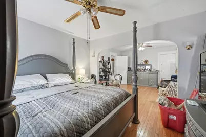 42 Ferry St, Chicopee, MA 01013 - Photo 18