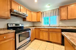 215 Main St, Sturbridge, MA 01566 - Photo 12