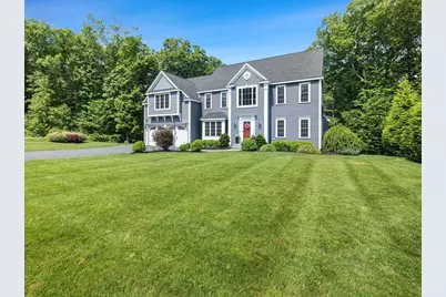 8 Leeds Way, Southborough, MA 01772 - Photo 4