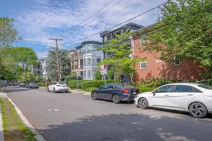 104 Trowbridge St, Cambridge, MA 02138 - Photo 22