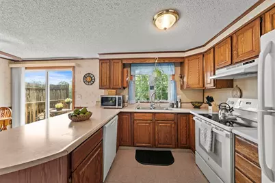 12 Winnepurkit Ave #12, Lynn, MA 01905 - Photo 6