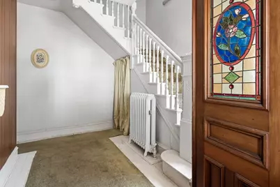 654 School St, Lowell, MA 01851 - Photo 6
