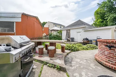 654 School St, Lowell, MA 01851 - Photo 36